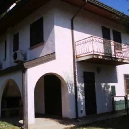 Welcoming Two-bedroom In Bibione-beahost Бибионе