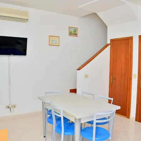 Welcoming Two-bedroom In Bibione-beahost Бибионе
