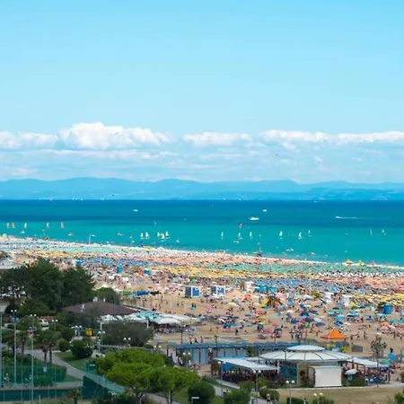 Welcoming Two-bedroom In Bibione-beahost Апартаменты