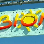 Welcoming Two-bedroom In Bibione-beahost Бибионе