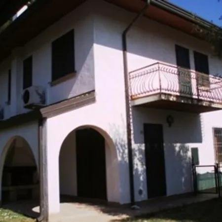 Welcoming Two-bedroom In Bibione-beahost Bibione