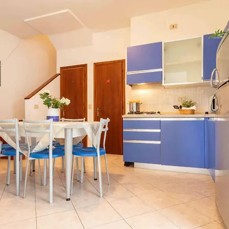 Welcoming Two-bedroom In Bibione-beahost Bibione