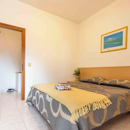 Welcoming Two-bedroom In Bibione-beahost Апартаменты *