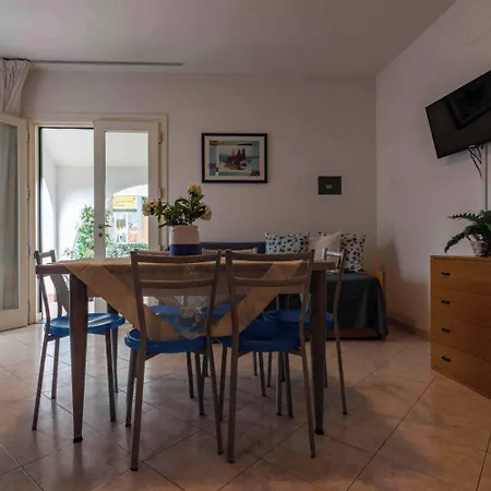 Welcoming Two-bedroom In Bibione-beahost Lejlighed