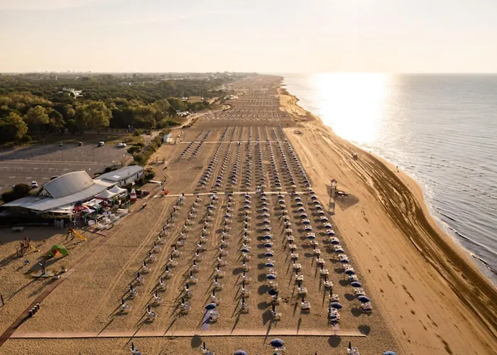 Welcoming Two-bedroom In Bibione-beahost * Bibione